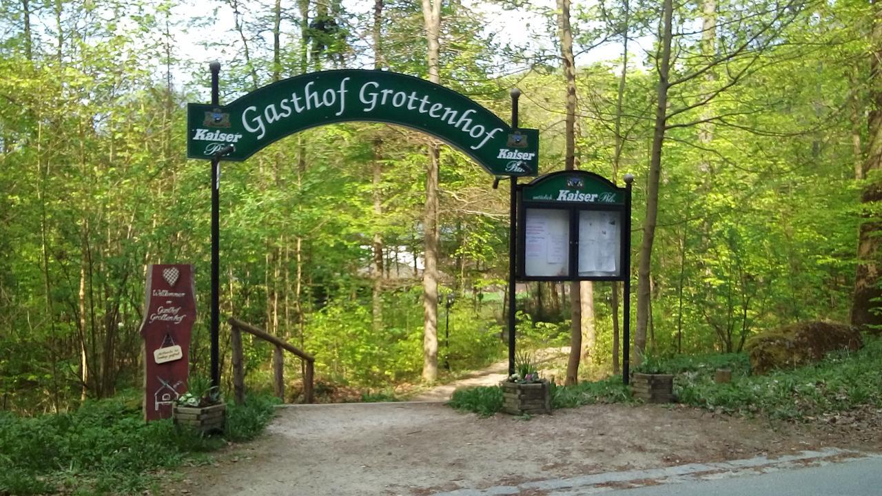 Gasthof Grottenhof Ξενοδοχείο Neuhaus an der Pegnitz Εξωτερικό φωτογραφία